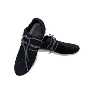 Cole Haan Women’s ZeroGrand Sneaker
Quilted black Shoe Low Top Slipon